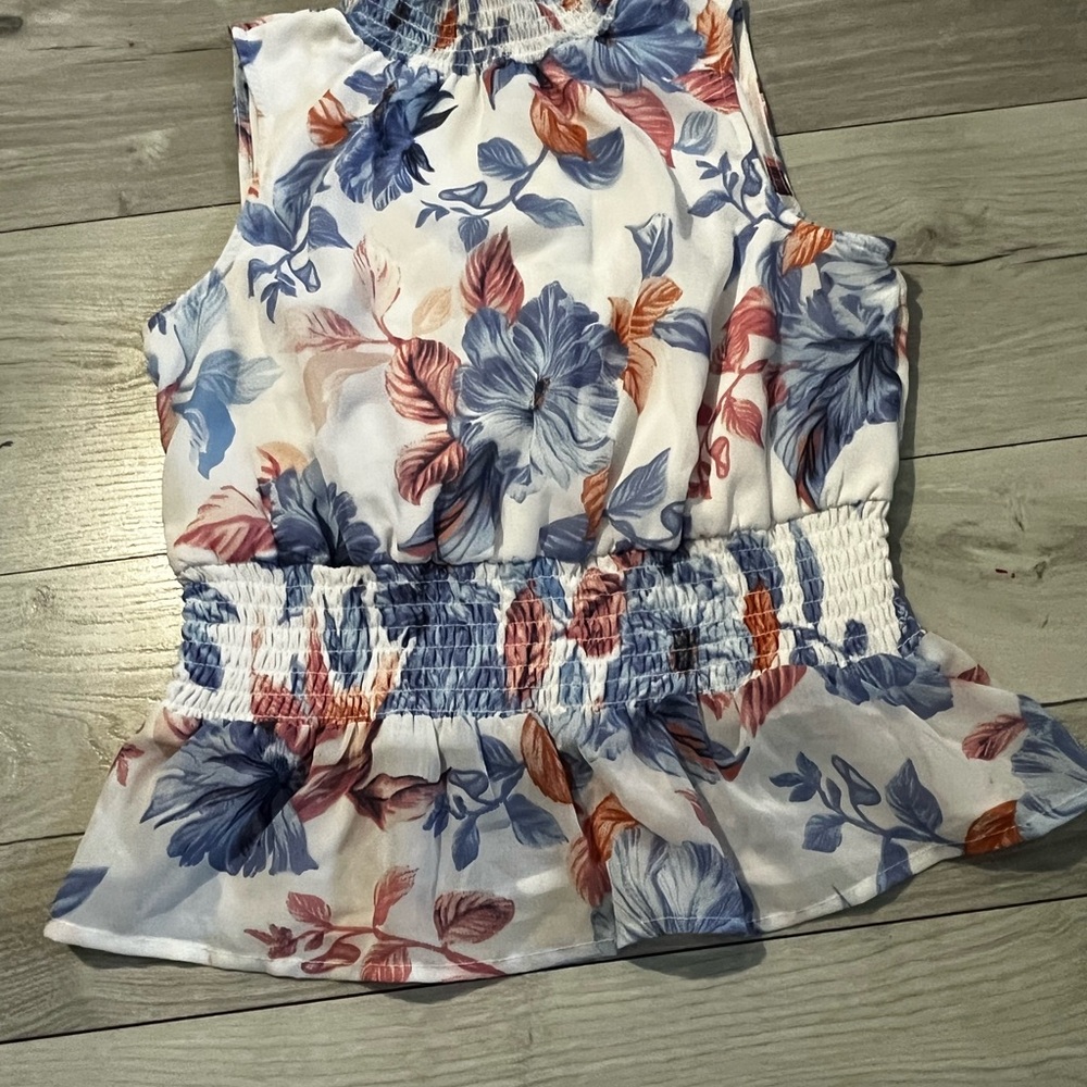 Floral Print Smocked Top